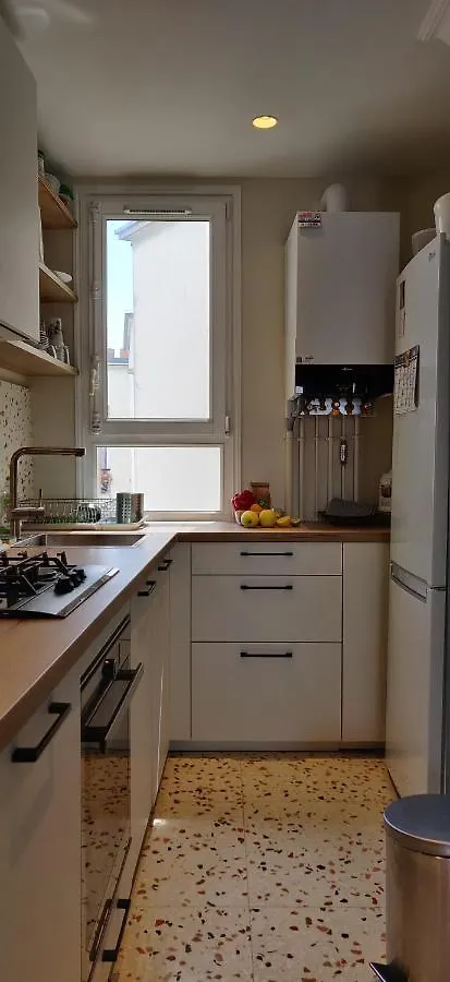 Bel Appartement 50 M2 París 0*,